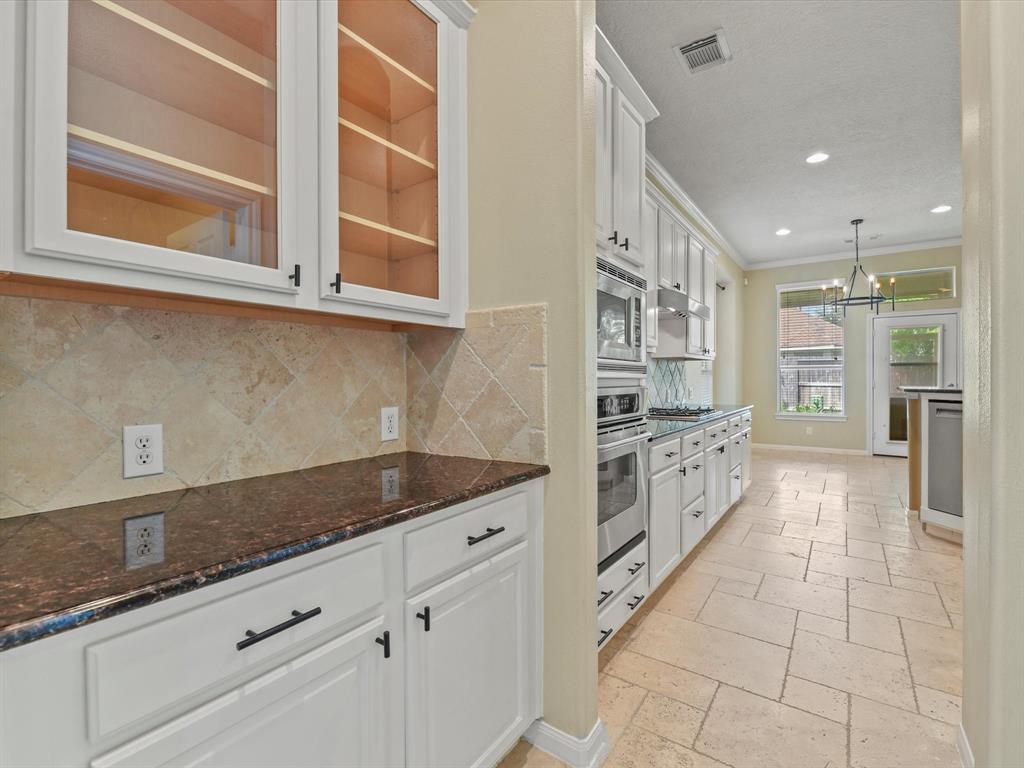 16619 Shimmering Lake Drive, Cypress, Texas image 19