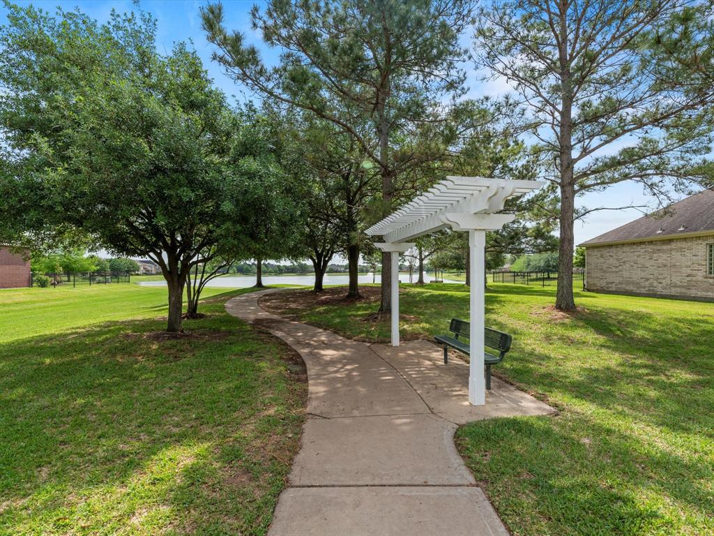 16619 Shimmering Lake Drive, Cypress, Texas image 27