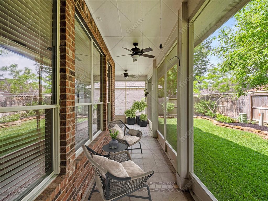 16619 Shimmering Lake Drive, Cypress, Texas image 5