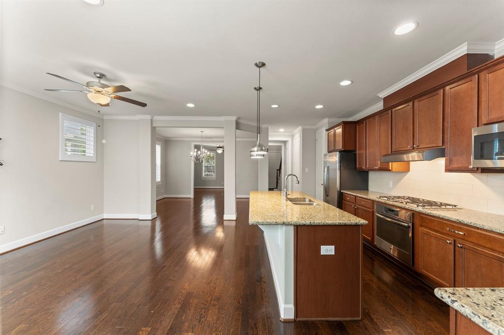 55 Kendrick Pines Boulevard, Spring, Texas image 9