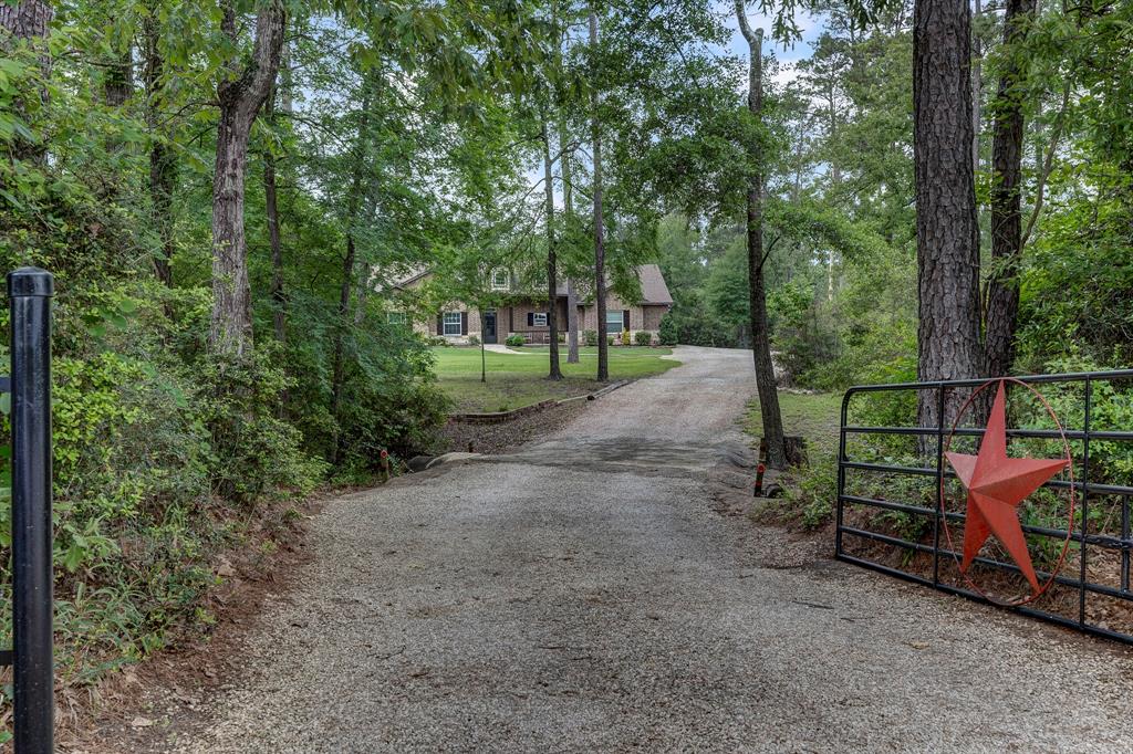 28649 Deer Run Street, Montgomery, Texas image 1