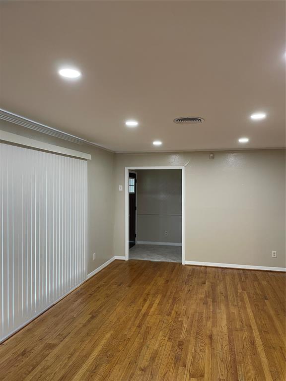 3727 Woodvalley Drive