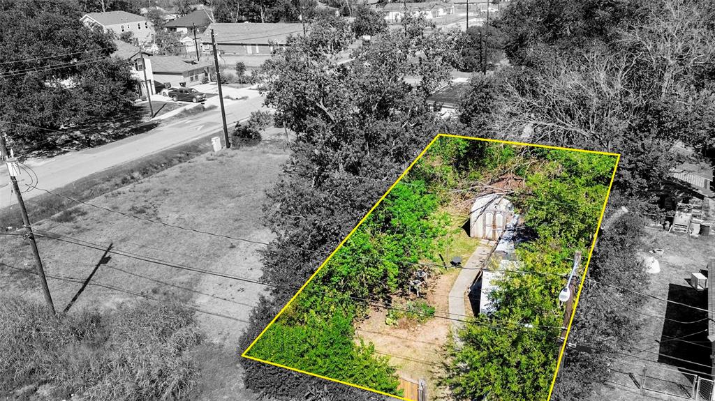 8005 Saint Louis Street, Houston, Texas image 1