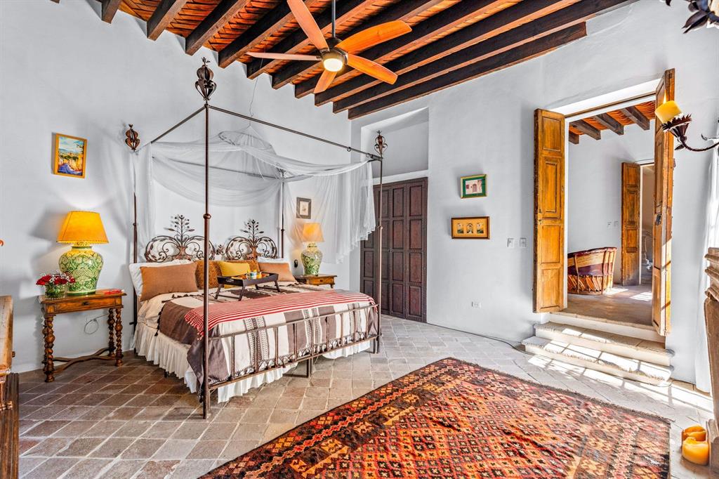 37700, Mexico, 7 Bedrooms Bedrooms, ,8 BathroomsBathrooms,Residential,Active,157882