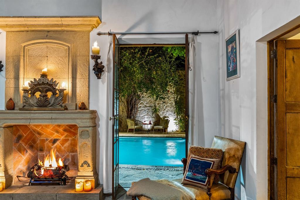 37700, Mexico, 7 Bedrooms Bedrooms, ,8 BathroomsBathrooms,Residential,Active,157882