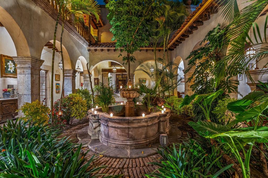 37700, Mexico, 7 Bedrooms Bedrooms, ,8 BathroomsBathrooms,Residential,Active,157882