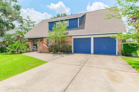 A home in Meadows Place