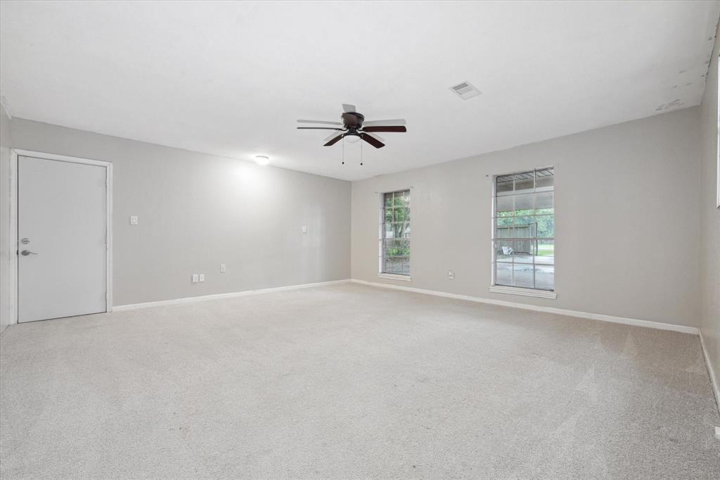 178 W County Road 136, Alvin, Texas image 16