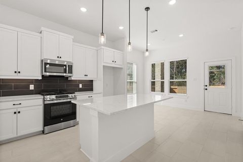 A home in Willis