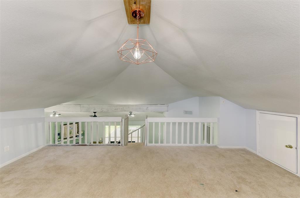 5509 Winding Brook Drive, Dickinson, Texas image 6