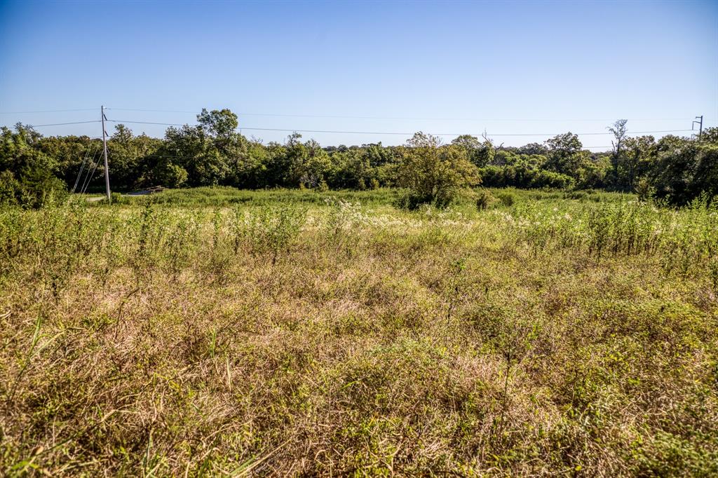 2725 Happy Hollow Road, Brenham, Texas image 13