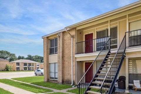 Quadruplex in Sealy TX 119 Lazy Lane Ln.jpg