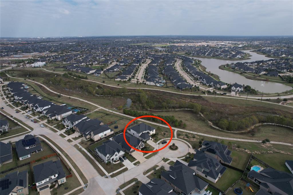 28806 Creekside Bend Drive, Fulshear, Texas image 4