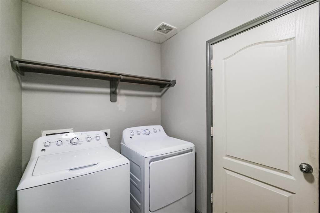 372 Henry Street, Alvin, Texas image 15