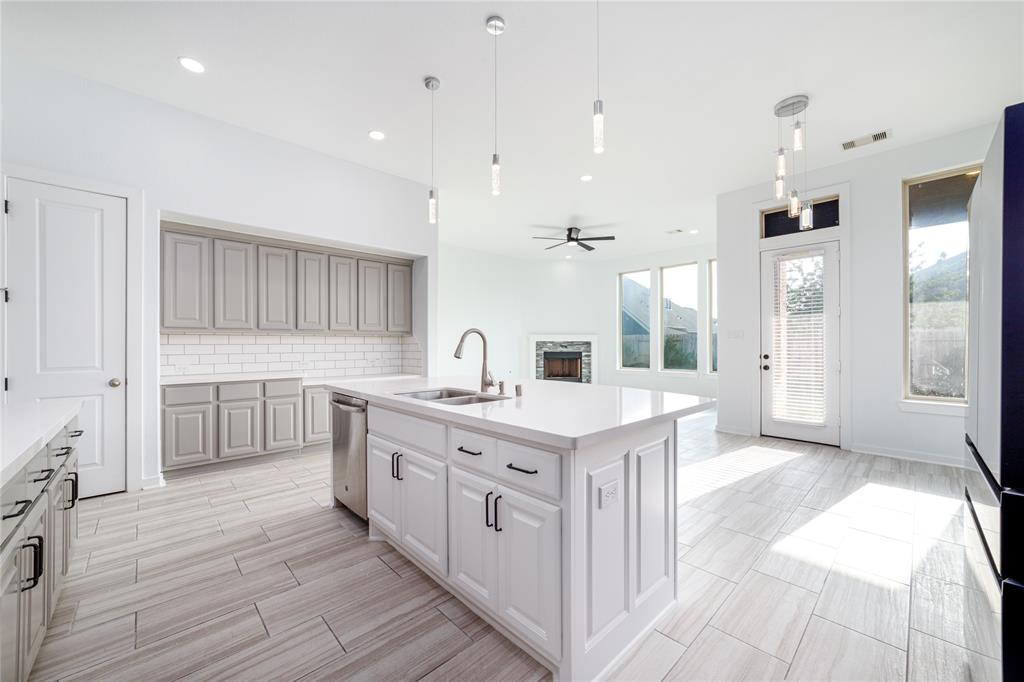 7822 Taronga Lane