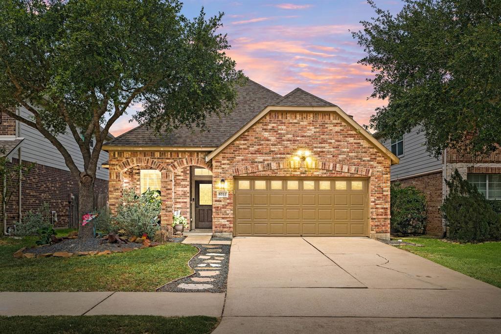 6311 Guilford Glen Lane, Katy, Texas image 1