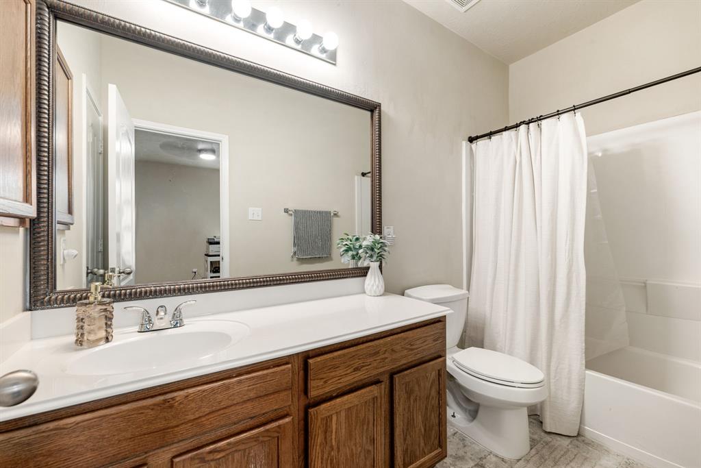 6311 Guilford Glen Lane, Katy, Texas image 19