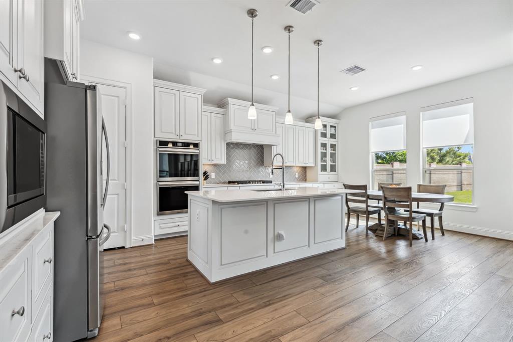15003 Big Spring Park Drive, Cypress, Texas image 3