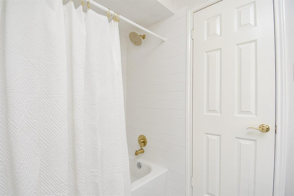 18102 Partridge Green Court, Houston, Texas image 40