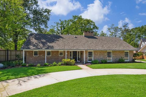 9321 Oakford Court Houston TX 77024