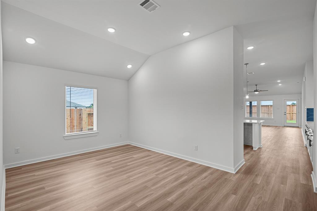 32219 Sunbeam Drive