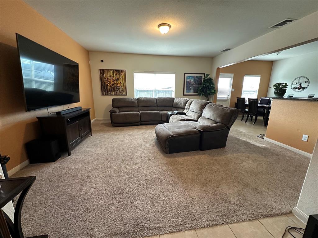 9722 Montana Sapphire Lane, Iowa Colony, Texas image 2