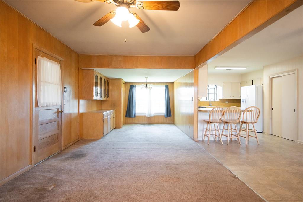 1208 Avenue F St, El Campo, Texas image 4