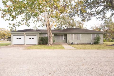 A home in El Campo