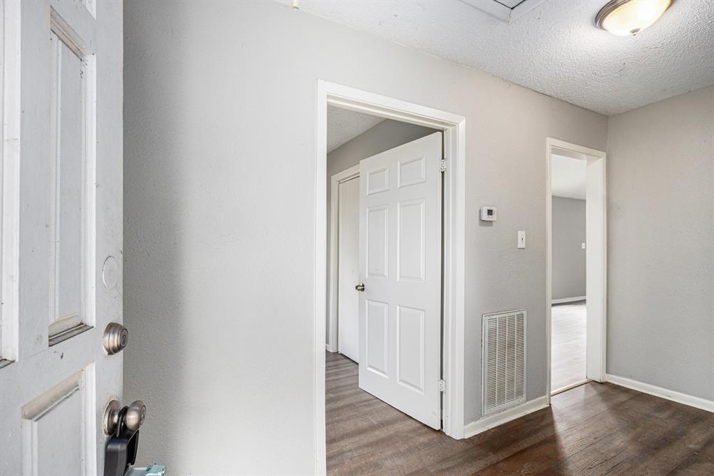 16226 Alden Ridge Drive, Houston, Texas image 3