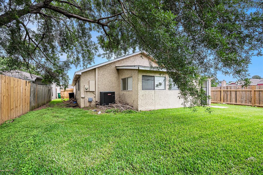 16226 Alden Ridge Drive, Houston, Texas image 19