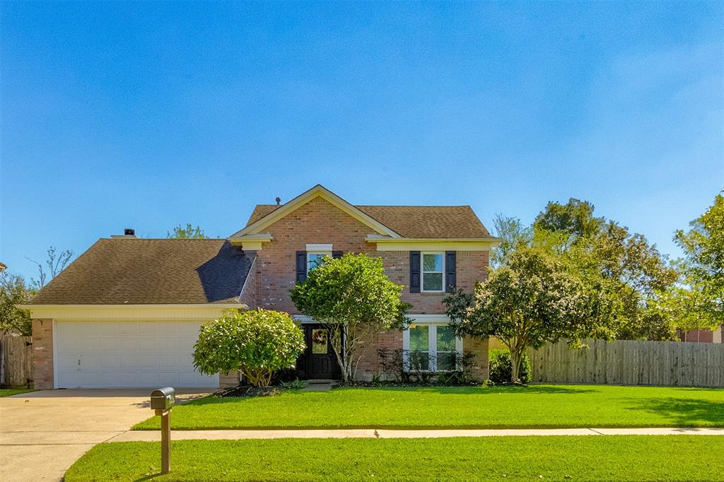 1508 Frontier Lane, Friendswood, Texas image 1