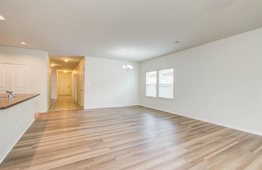 3102 Gianna Springs Court, Humble, Texas image 16