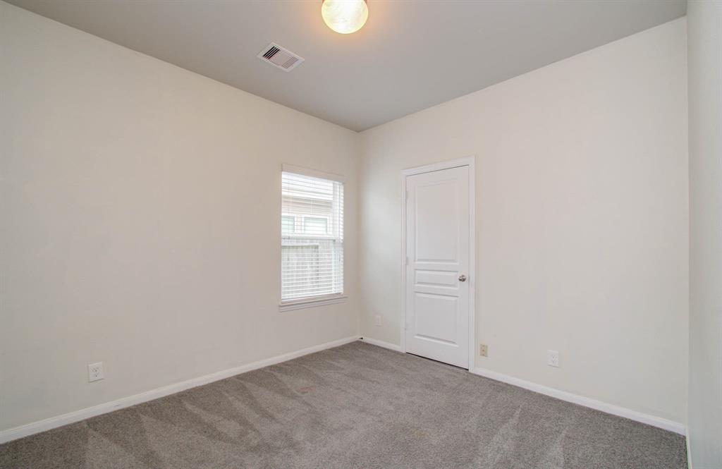 3102 Gianna Springs Court, Humble, Texas image 8