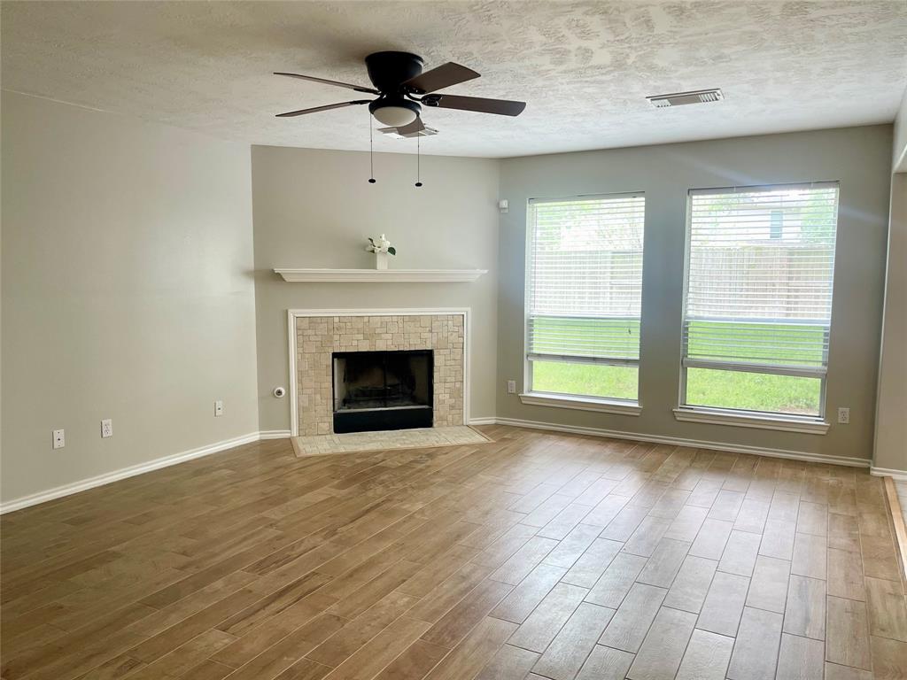 15318 Redbud Berry Way, Cypress, Texas image 22