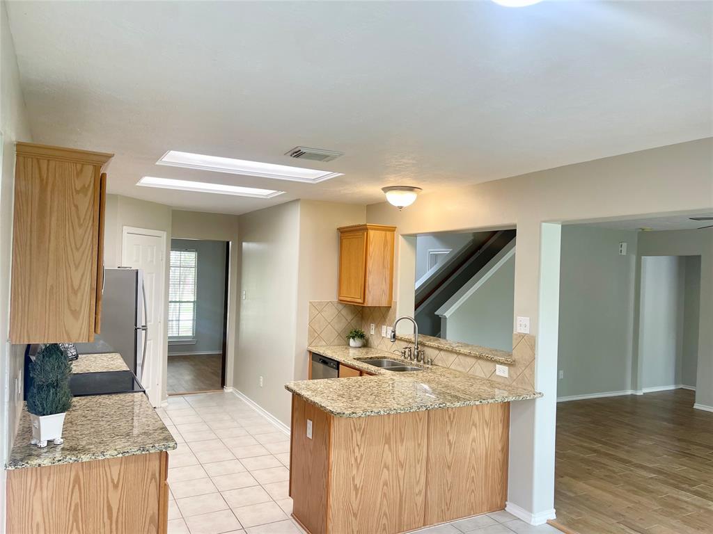 15318 Redbud Berry Way, Cypress, Texas image 24