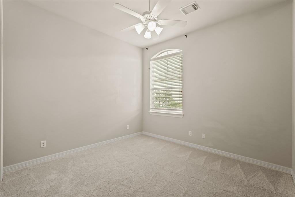 928 Mckinney Park Lane, Houston, Texas image 19
