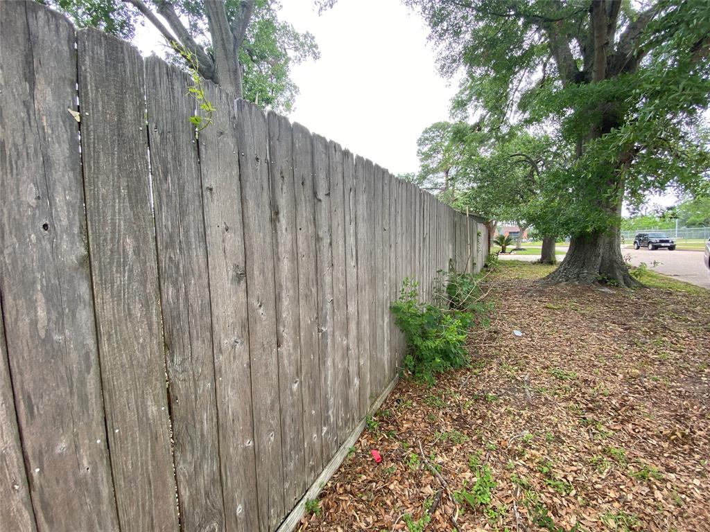 9958 Tiltree Street, Houston, Texas image 5
