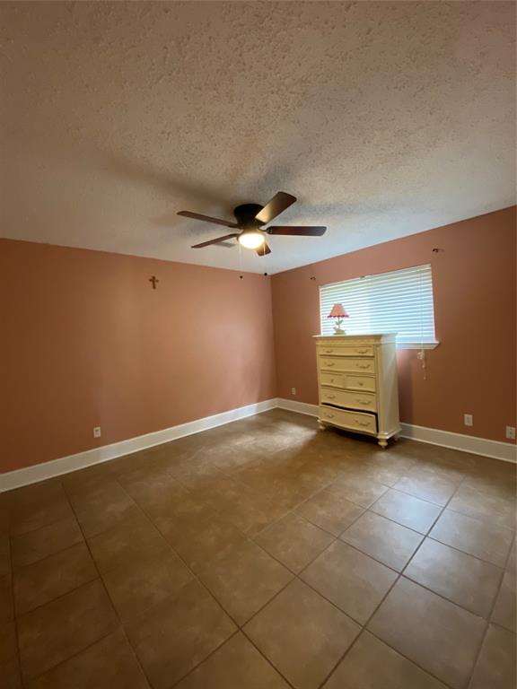 9958 Tiltree Street, Houston, Texas image 25