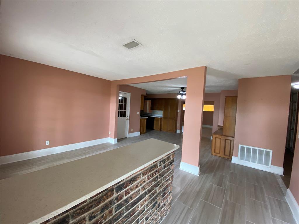 9958 Tiltree Street, Houston, Texas image 8