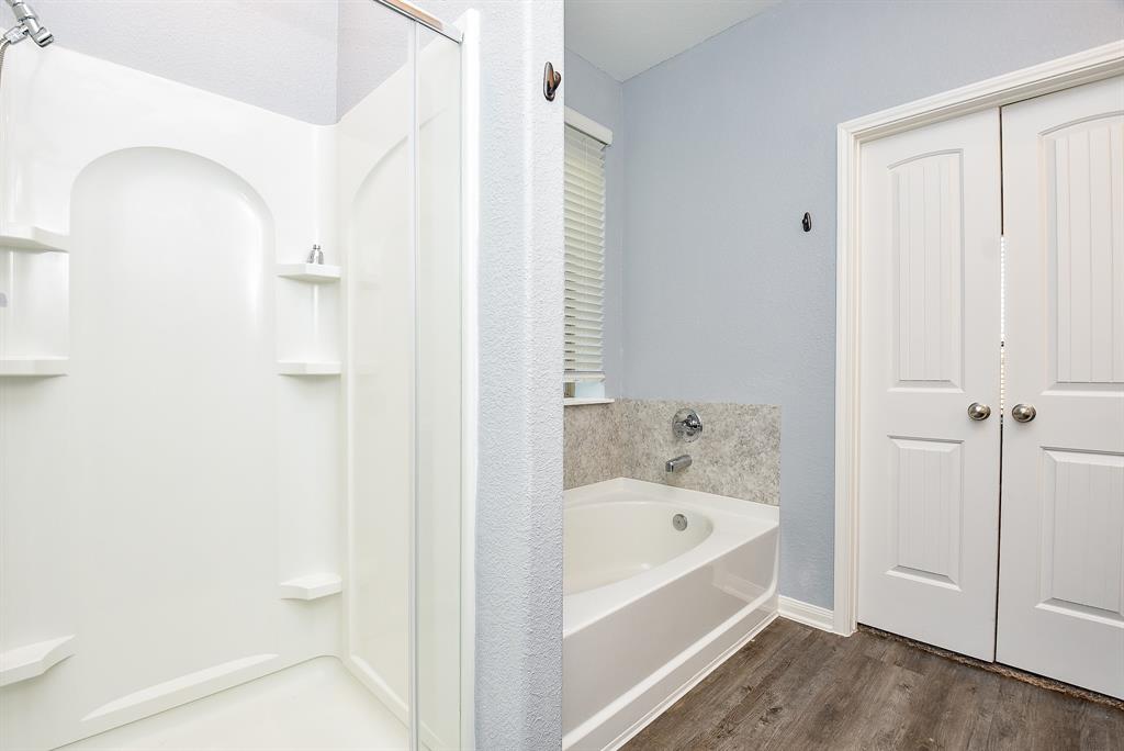 14509 Sugar Pines Drive, Conroe, Texas image 16