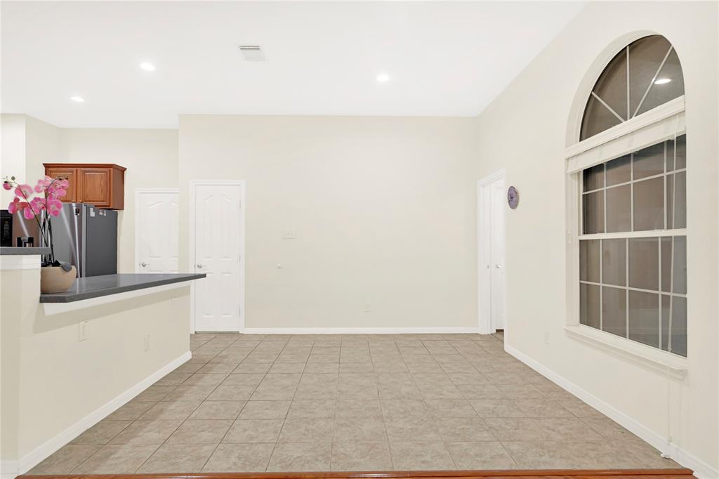 11108 Dawson Road, Pearland, Texas image 9
