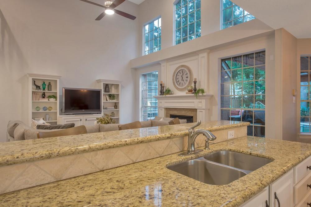 115 Meadowspring Circle, The Woodlands, Texas image 24