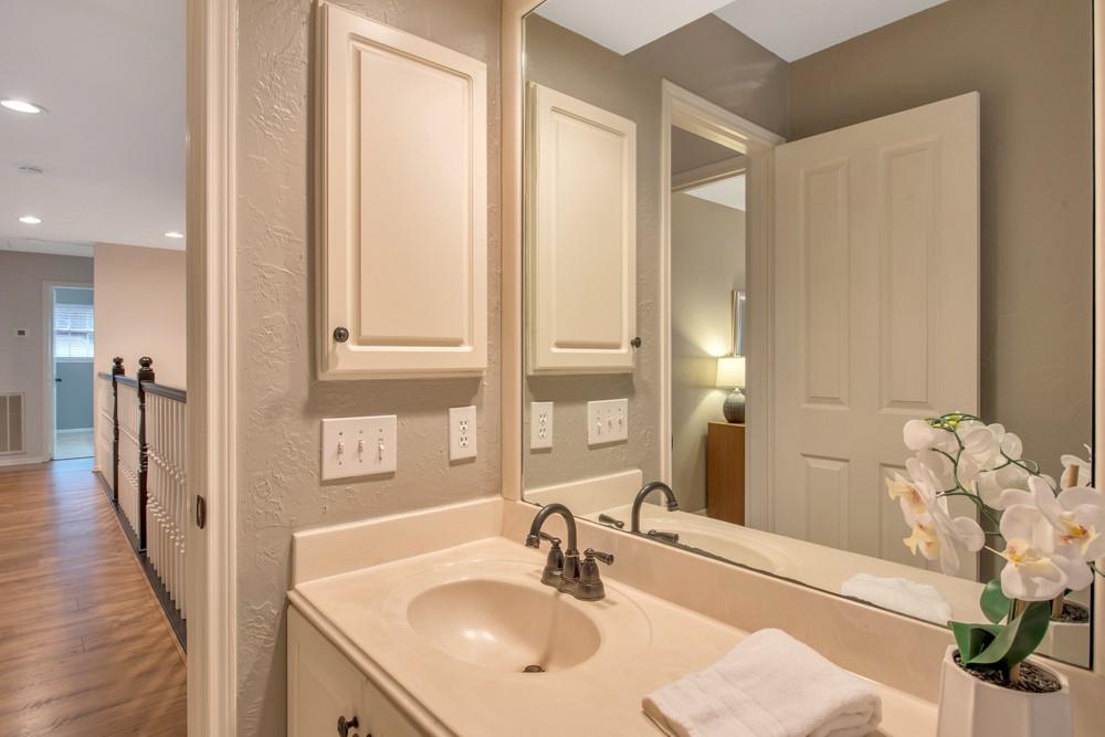 115 Meadowspring Circle, The Woodlands, Texas image 43