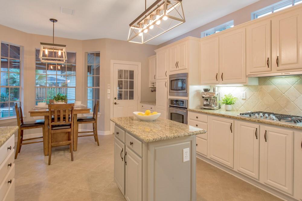 115 Meadowspring Circle, The Woodlands, Texas image 20
