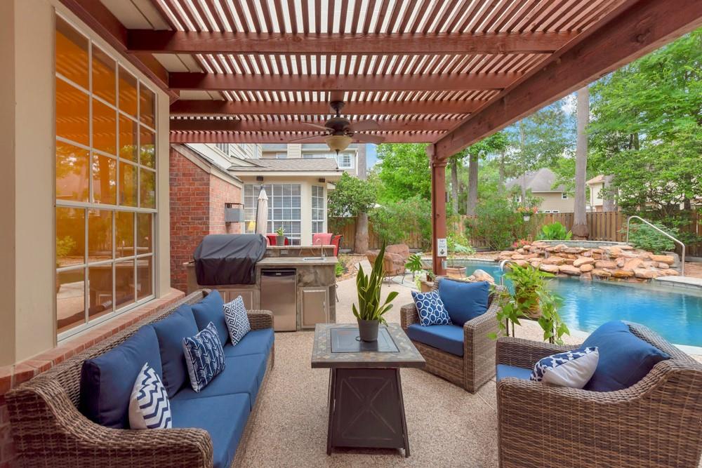 115 Meadowspring Circle