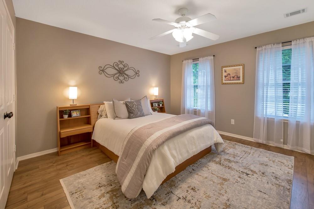 115 Meadowspring Circle, The Woodlands, Texas image 36