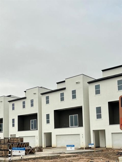 4704 Thornton View Road, Houston, TX 77018 - #: 89287369