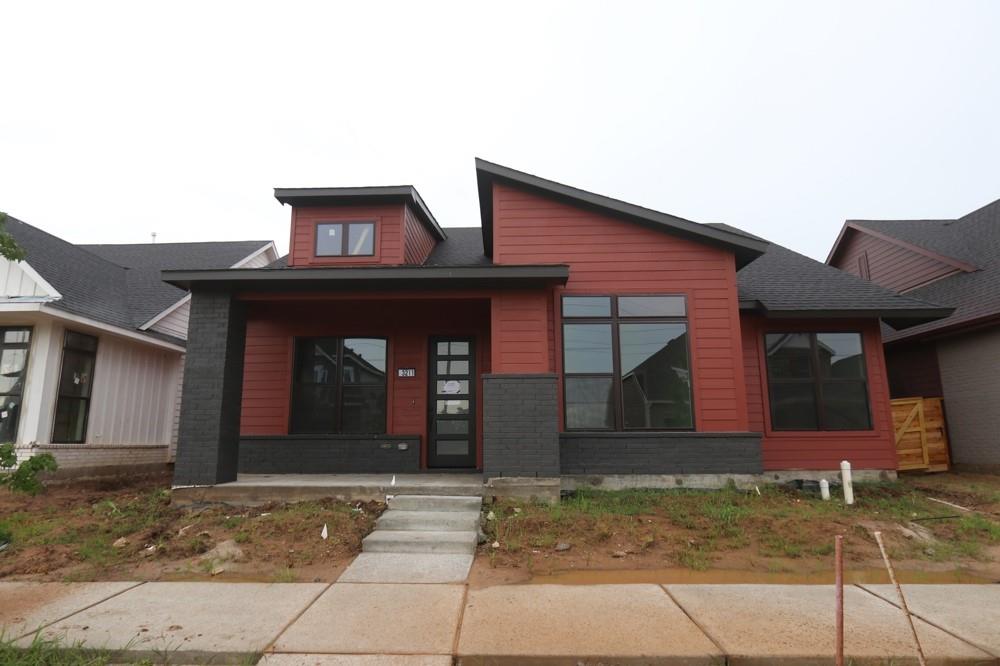 3211 Kindred Way