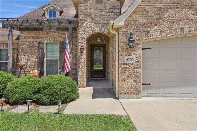 6700 Woodridge Drive, Lumberton, Texas image 2