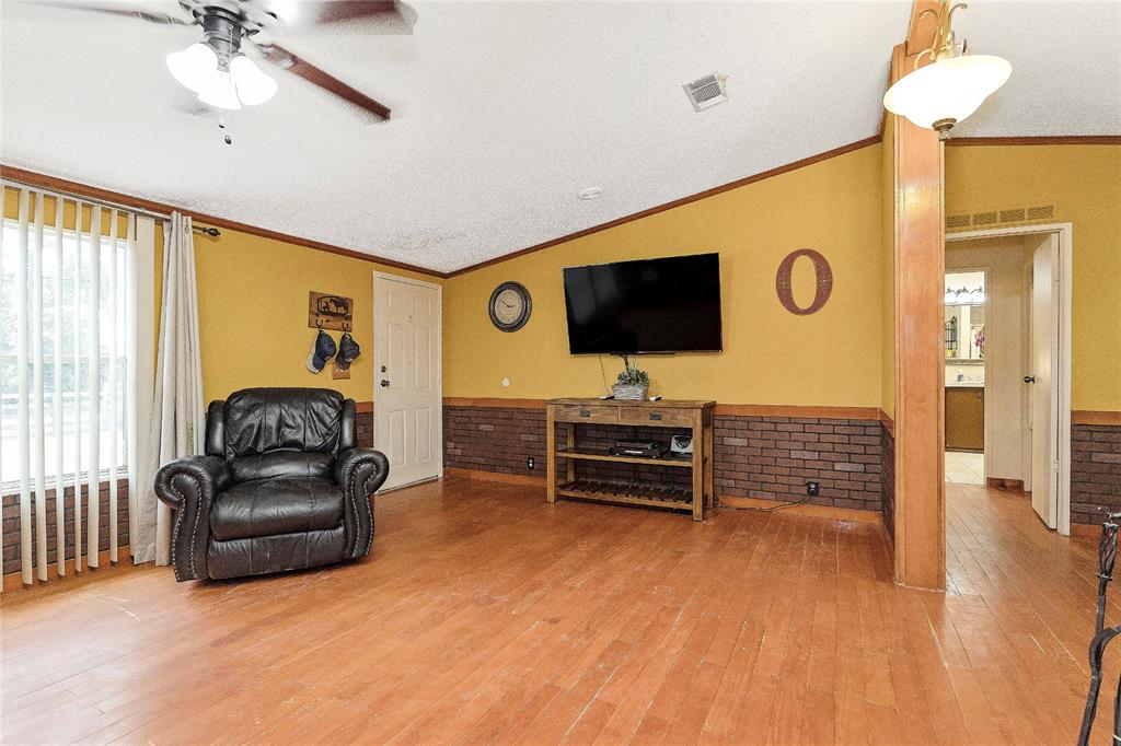 14945 Wiggins Road, Conroe, Texas image 10